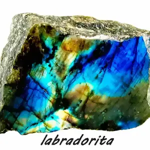 LABRADORITA
